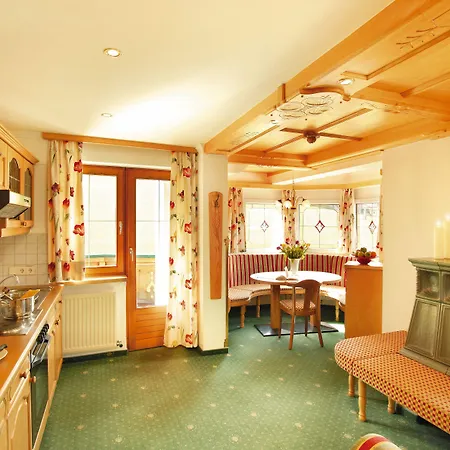 Appart hôtel Talhof, Restaurant, Pool Und 4*