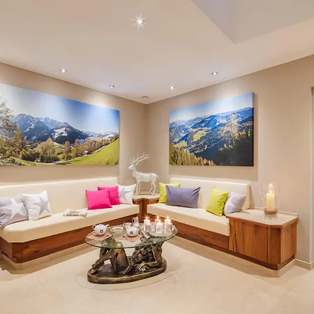 Talhof, Restaurant, Pool Und 公寓式酒店