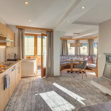 Talhof, Restaurant, Pool Und 4* Oberau