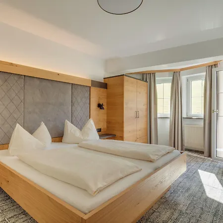 Talhof, Restaurant, Pool Und 4* 奥伯劳