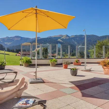 Aparthotel Talhof, Restaurant, Pool Und Oberau