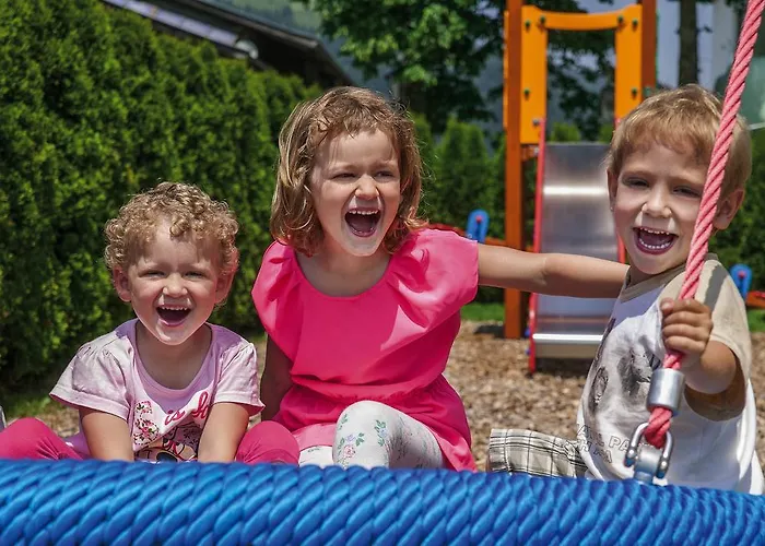 Talhof, Restaurant, Pool Und Aparthotel Oberau