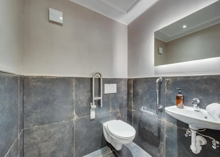 Aparthotel Talhof, Restaurant, Pool Und