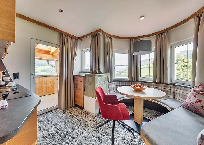 Talhof, Restaurant, Pool Und Aparthotel Oberau