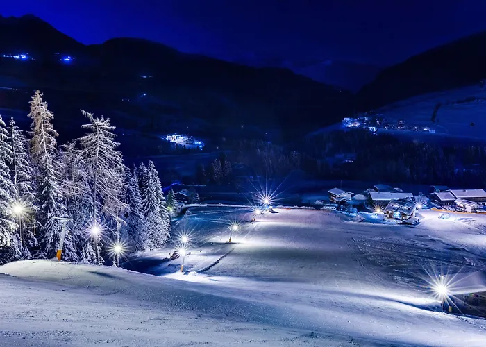 Aparthotel Talhof, Restaurant, Pool Und Oberau