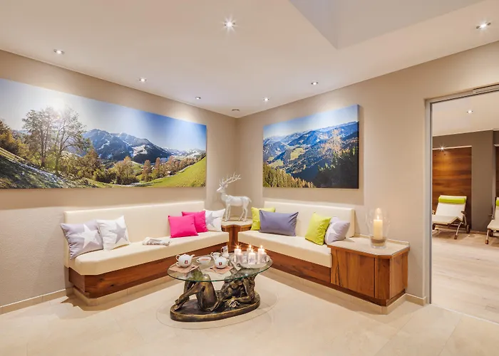 Talhof, Restaurant, Pool Und Aparthotel