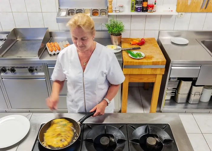 Talhof, Restaurant, Pool Und 4* Oberau