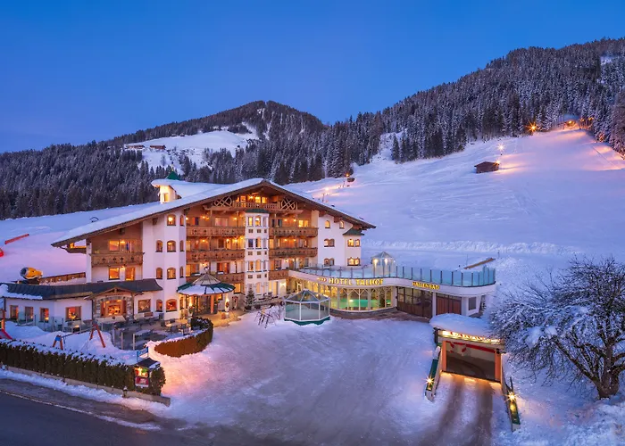 Talhof, Restaurant, Pool Und Aparthotel