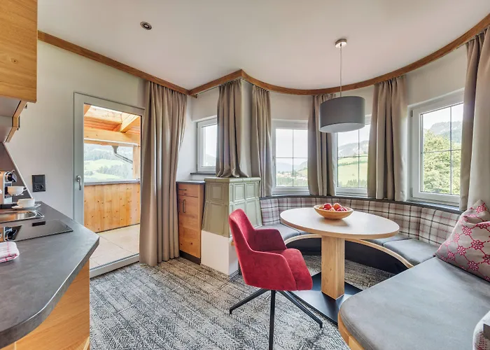 Talhof, Restaurant, Pool Und 4*