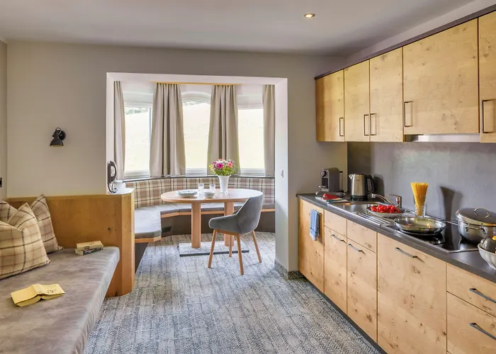 Talhof, Restaurant, Pool Und