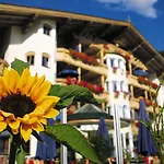 Talhof, Restaurant, Pool Und 아파트호텔 4*