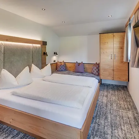 Apart Otel Talhof, Restaurant, Pool Und