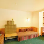 Talhof, Restaurant, Pool Und 4*