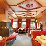 Talhof, Restaurant, Pool Und 4*