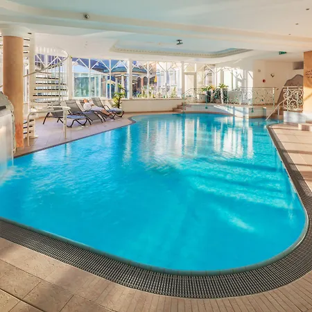 Ξενοδοχείο με διαμερίσματα Talhof, Restaurant, Pool Und 4*