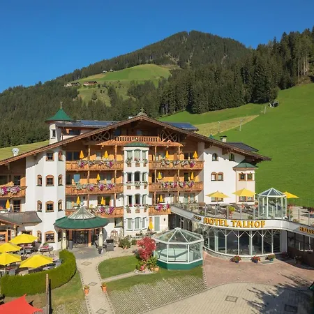 Apart-hotel Talhof, Restaurant, Pool Und Oberau