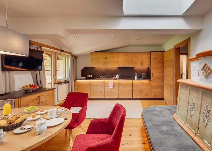 Talhof, Restaurant, Pool Und Oberau