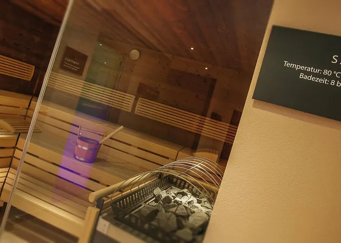 Ξενοδοχείο με διαμερίσματα Talhof, Restaurant, Pool Und 4*