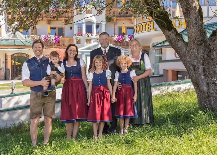 Ξενοδοχείο με διαμερίσματα Talhof, Restaurant, Pool Und Oberau