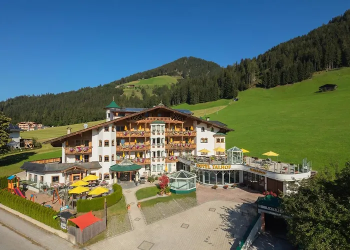 Talhof, Restaurant, Pool Und Ξενοδοχείο με διαμερίσματα